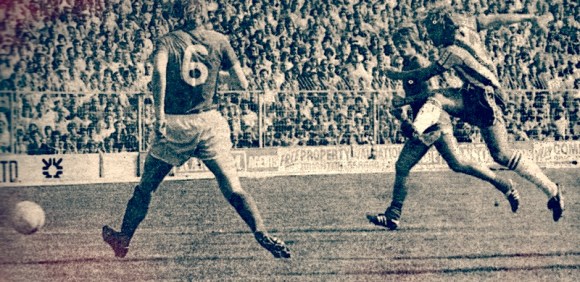 Easy Tiger... Clark doubles the lead