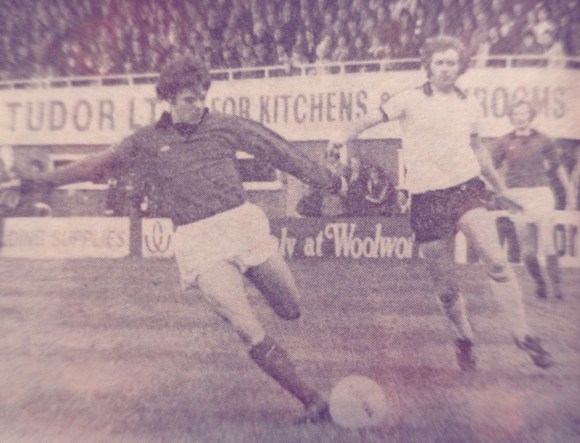 Ward shoots for goal...