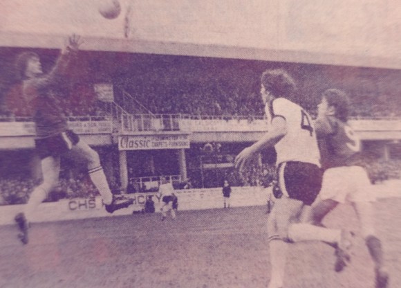 Ward watches a high ball