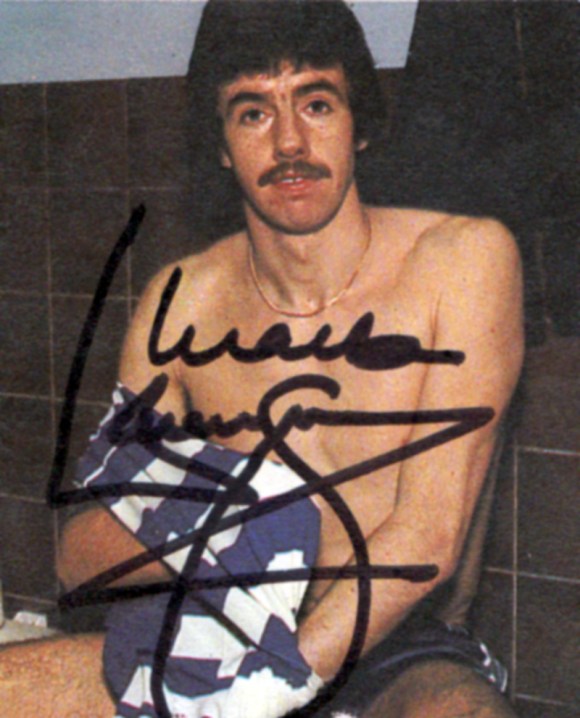 lawrenson-dressingroom2