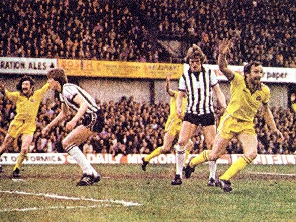 Goal 1: Brian Horton